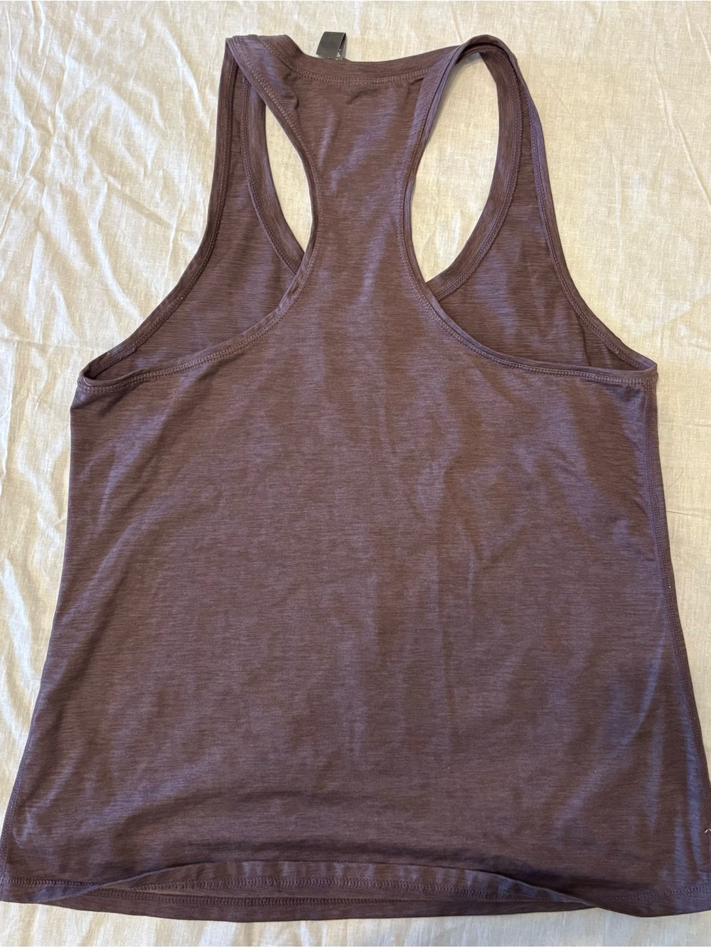 Vuori Plum Racerback Tank Top - Picture 3 of 3